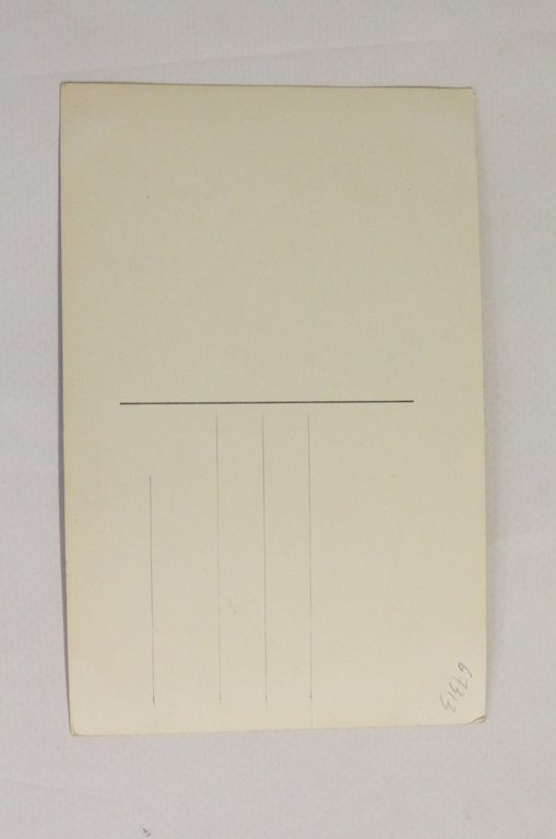 Carte postale photographique signée d'Elvire Popesco