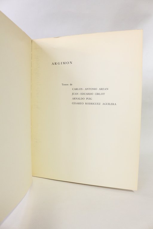 Catalogue de l'exposition consacrée à Daniel Argimon à la Galeria …