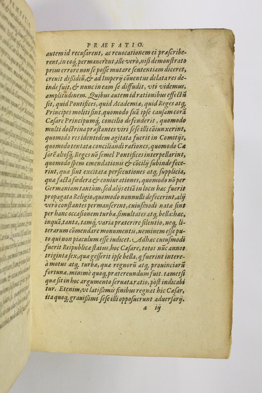 Commentariorum de statu religionis & Reipublicae, Carolo Quinto Caesar, Libri …