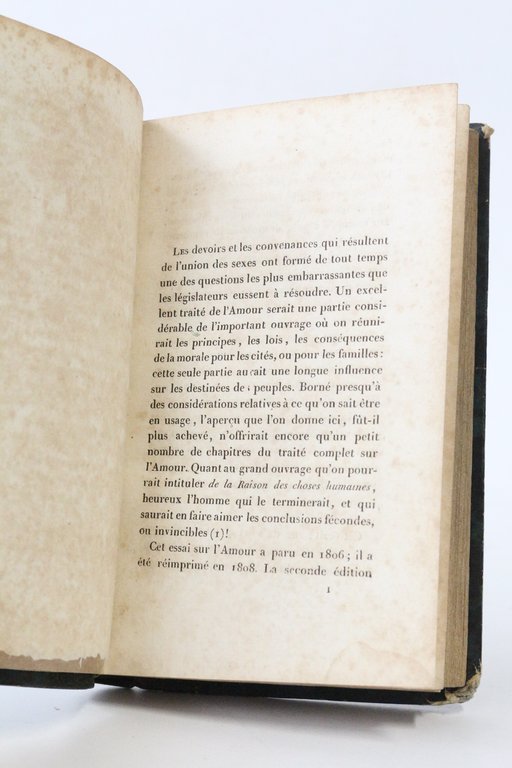 De l'amour selon les lois primordiales et selon les convenances …