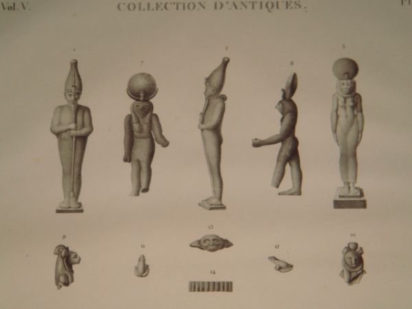 DESCRIPTION DE L'EGYPTE. Collection d'antiques. Figures en bronze, Figures et …