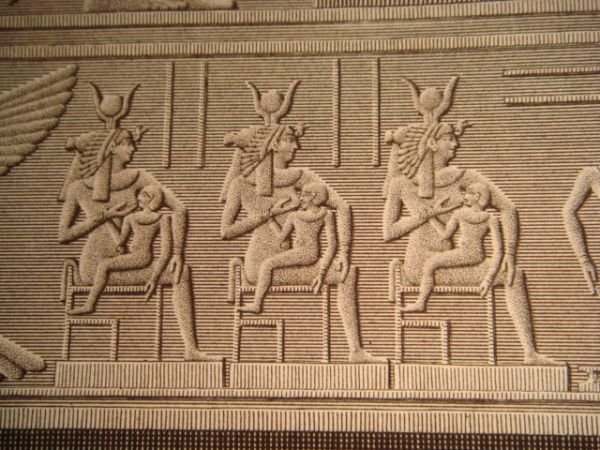 DESCRIPTION DE L'EGYPTE. Erment (Hermonthis). Bas-reliefs de l'intérieur et de …