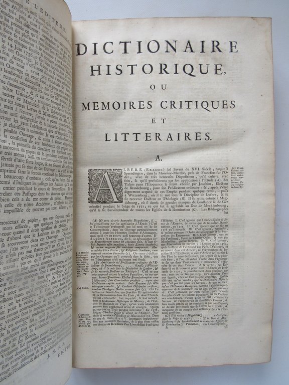 Dictionnaire historique, ou memoires critique et litteraires, concernant la vie …