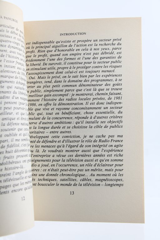 Echec à Panurge. L'Audiovisuel public au Service de la Différence