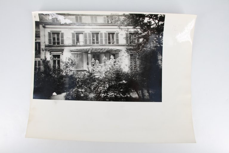 Ensemble de 8 photographies de famille : Nicolas de Staël, …
