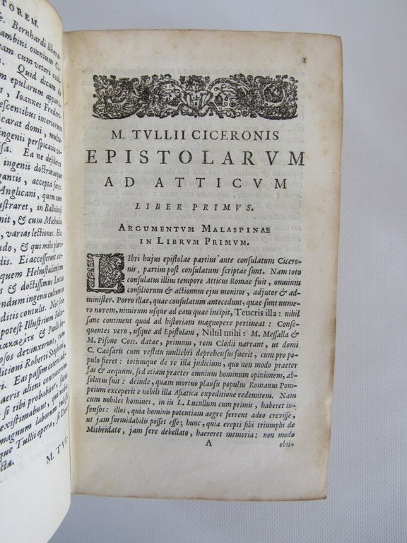 Epistolarum libri XVI ad T. Pomponium Atticum