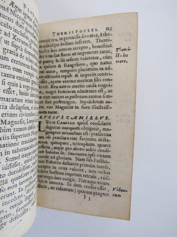 Epitome vitarum Plutarchi