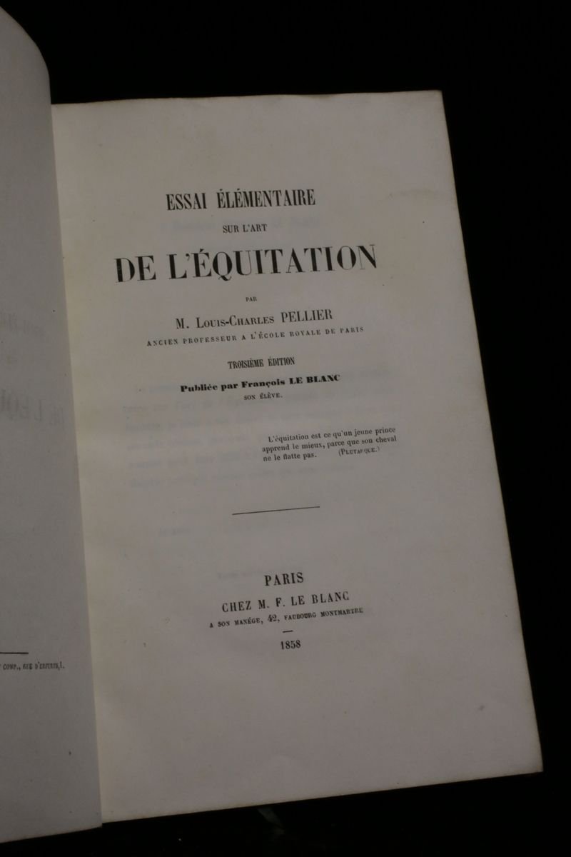 Essai élémentaire sur l'art de l'équitation. Volume de texte seul