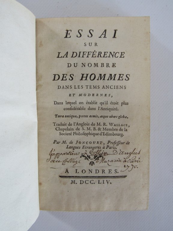 Essai sur la différence du nombre des hommes dans les …