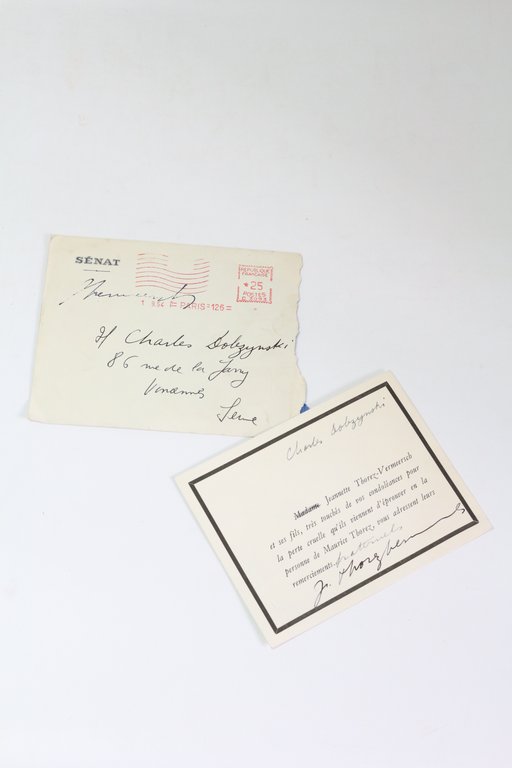 Faire-part imprimé adressé, sous enveloppe, par Jeannette Thorez-Vermeersch au poète …