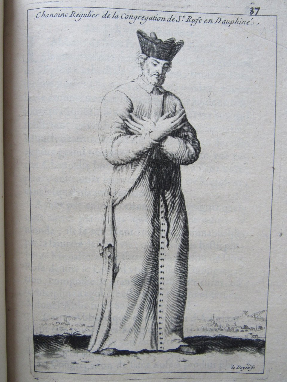Figures des differents habits des chanoines reguliers en ce siecle