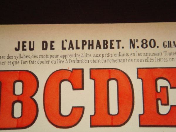 Grandes lettres mobiles n°80 : Jeu de l'alphabet