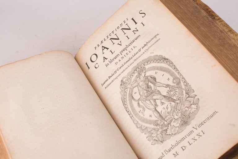 In libros paralipomenon, sive Chronicorum commentarius [Ensemble] Praelectiones Iannis Calvini …