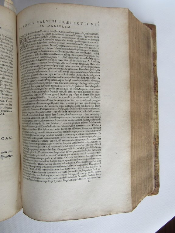 In libros paralipomenon, sive Chronicorum commentarius [Ensemble] Praelectiones Iannis Calvini …