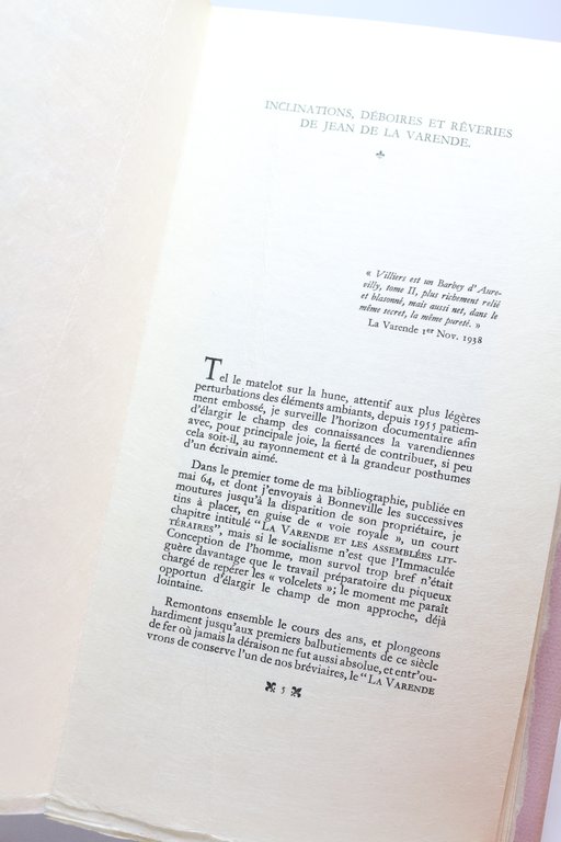 Inclinations, déboires et rêveries de Jean de La Varende. - …