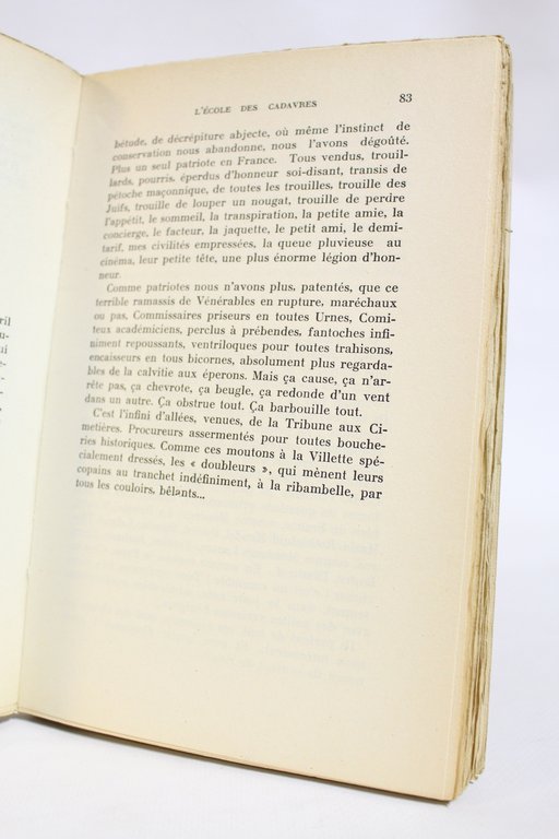 L'école des cadavres