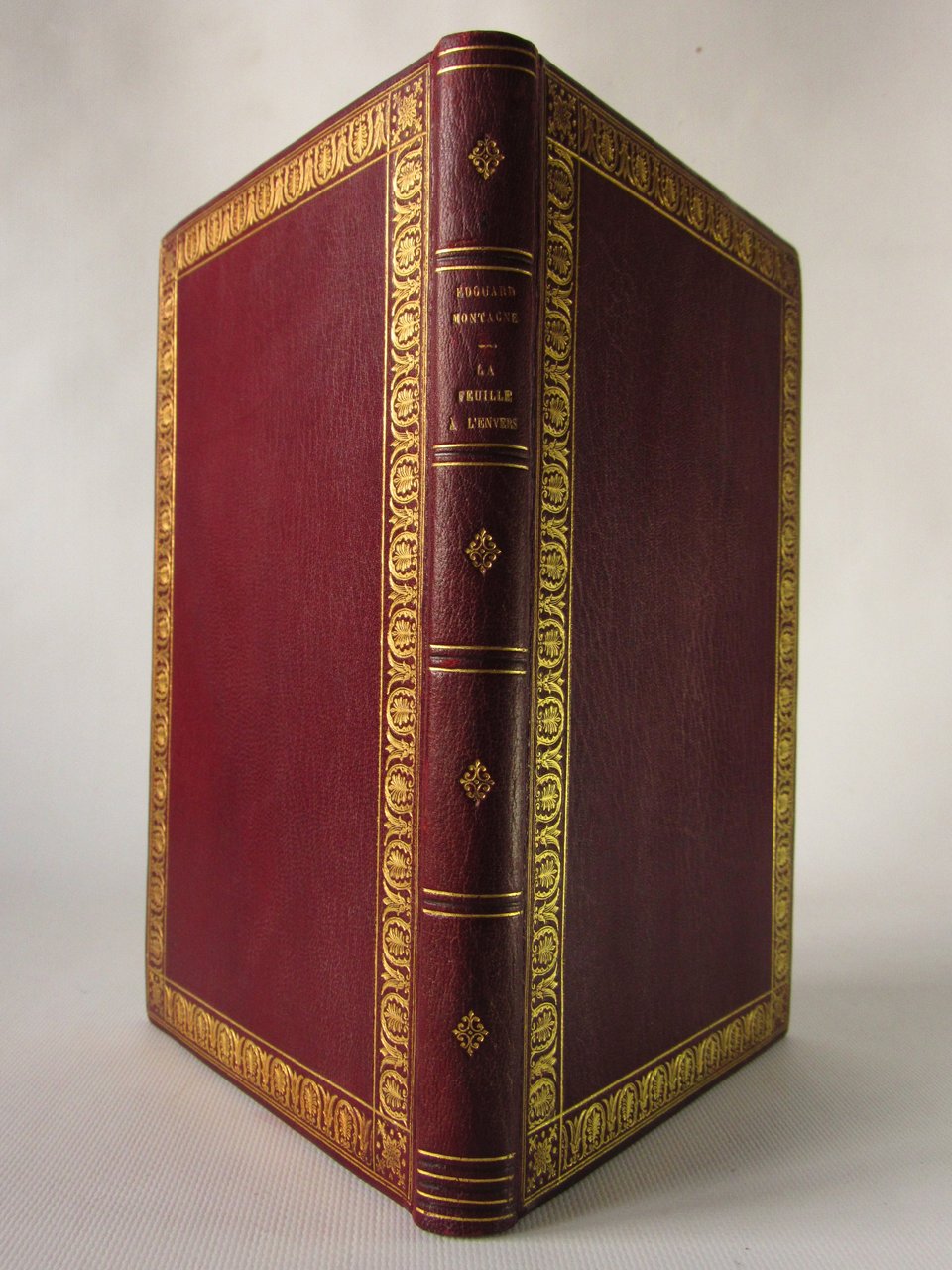 La feuille à l'envers