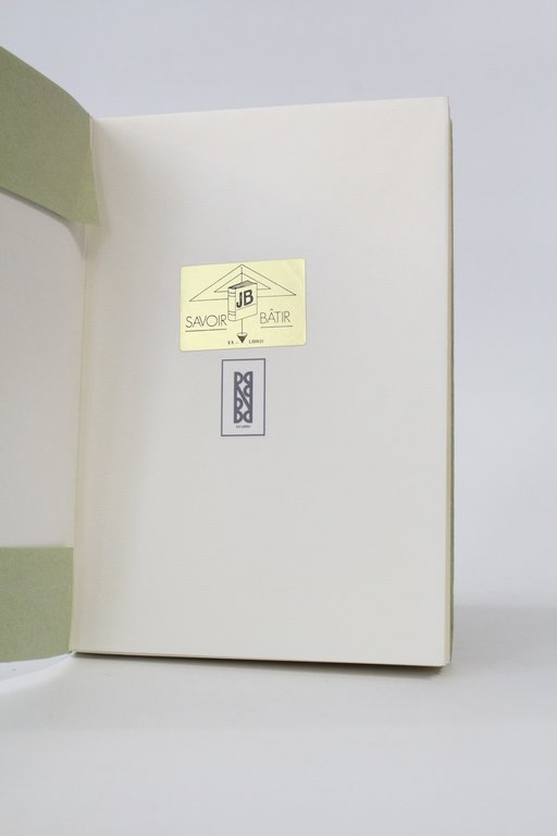 La rose en ses remous