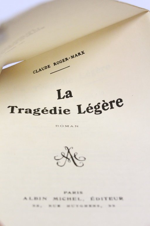 La tragédie légère