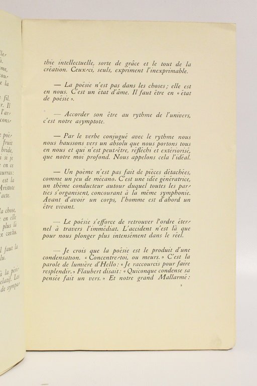 Le clair matin sourit. Poèmes précédés de Mon credo poétique