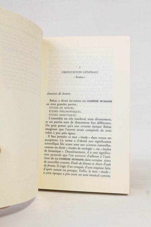 Le marchand et le génie. - Paris à vol d'archange. …
