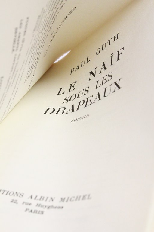 Le naïf sous les drapeaux