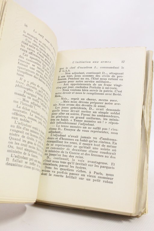 Le naïf sous les drapeaux