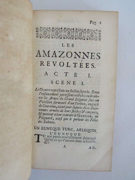 Les Amazones revoltées, roman moderne. Comedie en cinq actes. Sur …