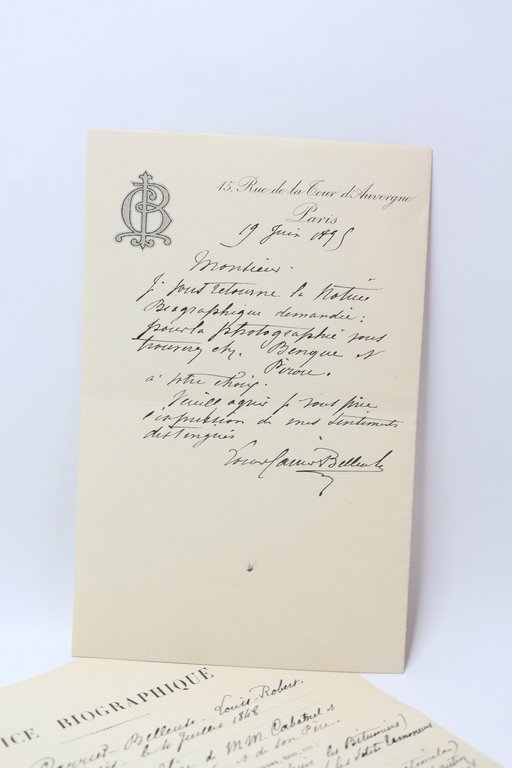 Lettre autographe signée et notice biographique autographe adressée à Jules …