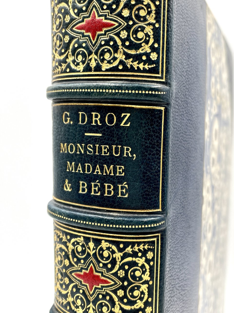 Monsieur, madame et bébé