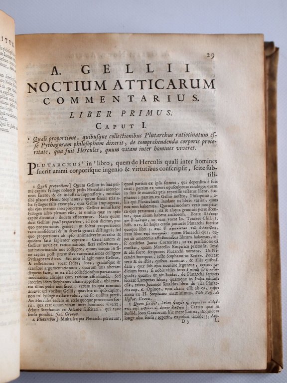 Noctium atticarum libri XX