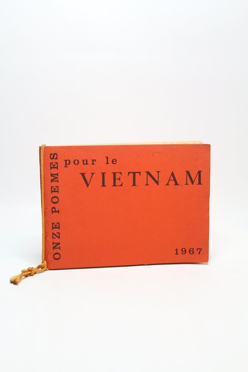 Onze poèmes pour le Vietnam