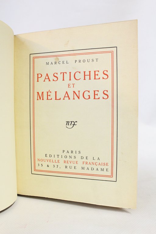 Pastiches et mélanges