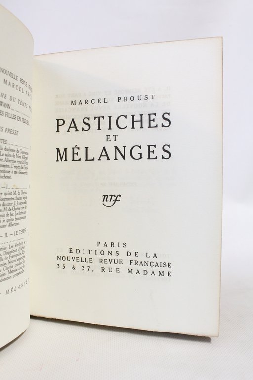 Pastiches et mélanges