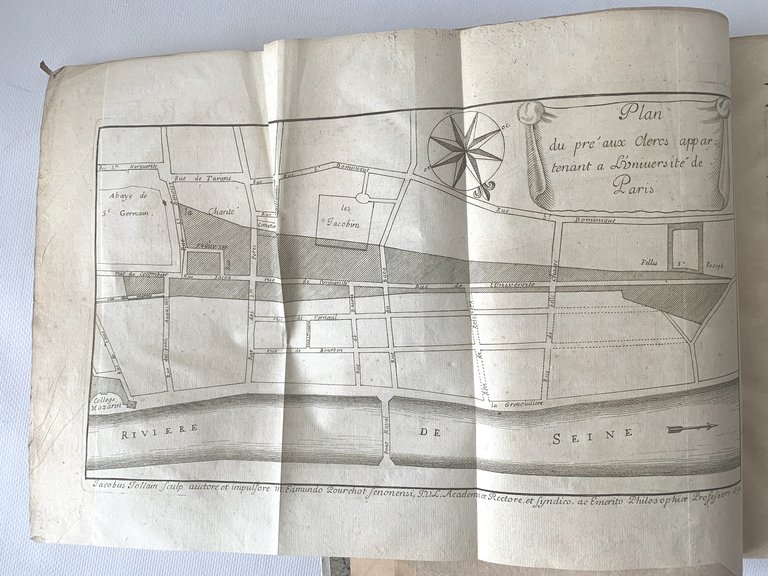 Plan et mémoire instructif touchant la seigneurie du Pré-aux-Clercs appartenant …