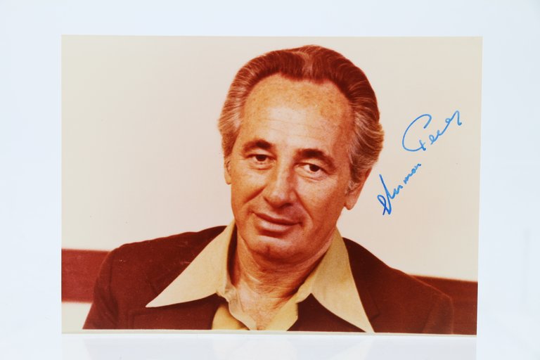 Portrait photographique signé de Shimon Peres