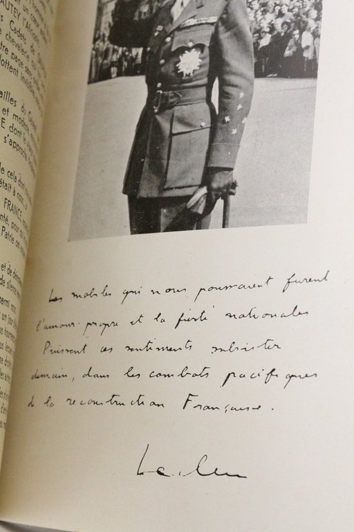 Présence de Leclerc. Le vrai visage du général