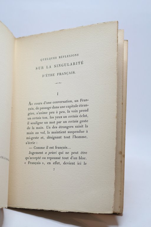 Quelques réflexions sur la singularité d'être français