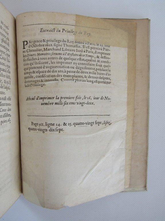 Recueil de divers memoires, harangues, remonstrances, et lettres servans à …