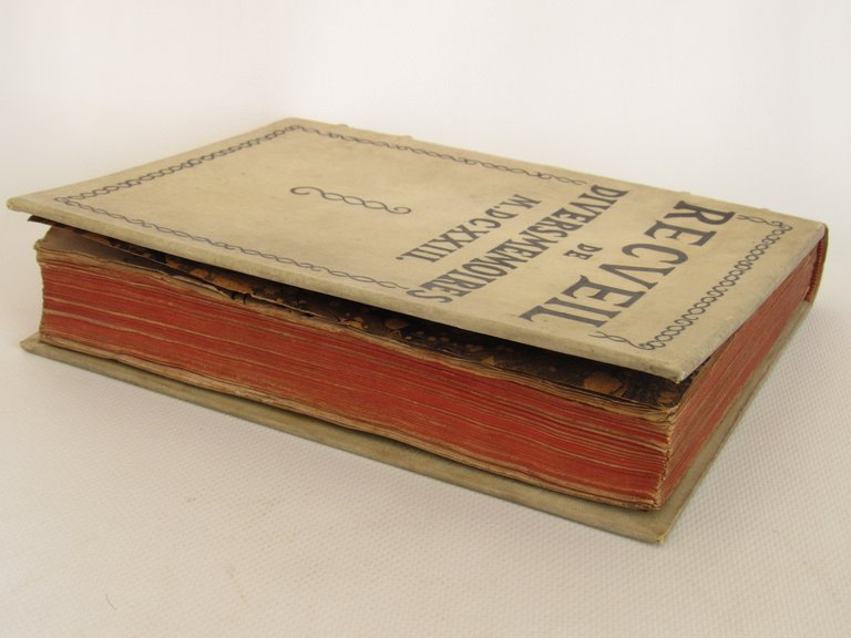 Recueil de divers memoires, harangues, remonstrances, et lettres servans à …