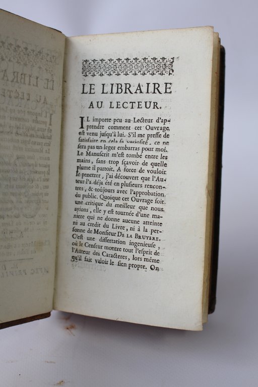 Sentimens critiques sur les Caracteres de Monsieur de La Bruyere