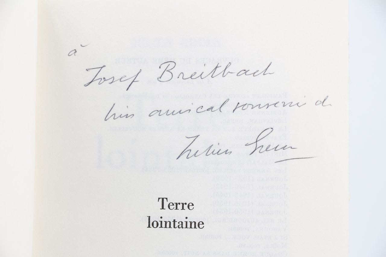 Terre lointaine