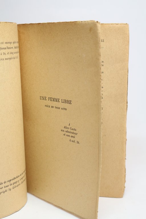 Théâtre Volume III : Une femme libre - L'inconnue d'Arras …
