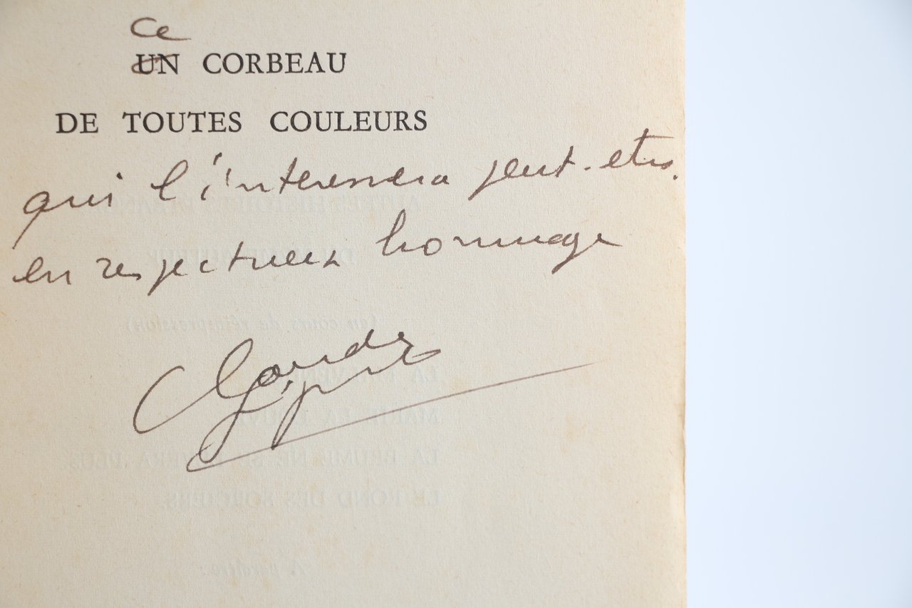 Un Corbeau de toutes Couleurs