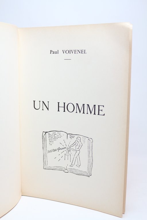 Un homme. Etais-je lui ? Etait-il moi ?