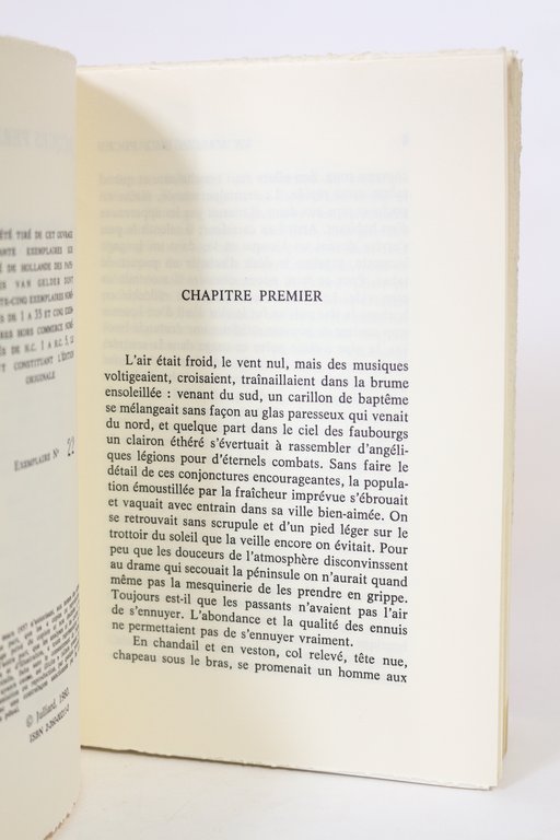 Un marché aux puces