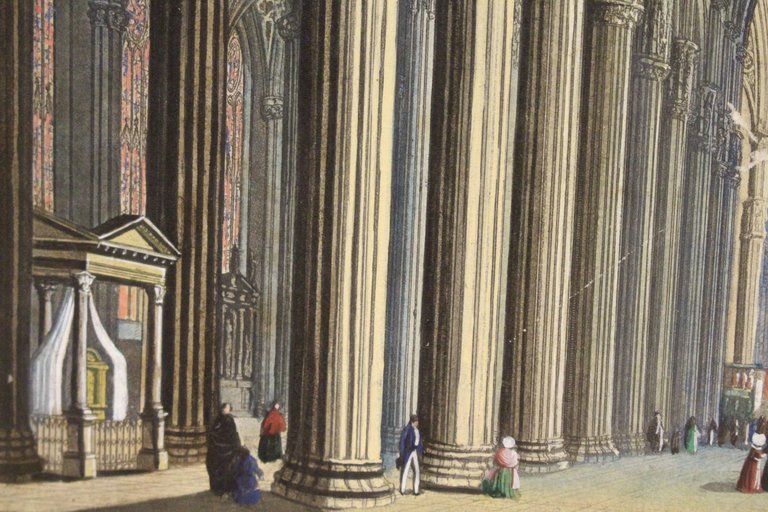 Veduta interna del Duomo di Milano