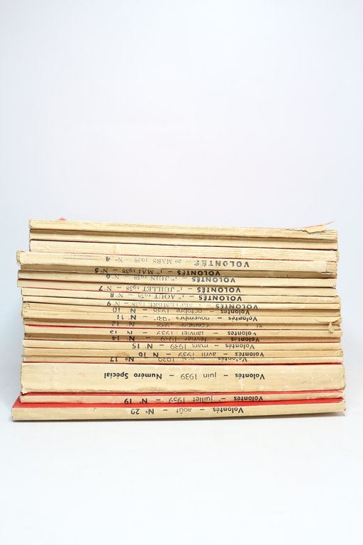 Volontés. Revue mensuelle. Collection quasi complète du N°1 au N°20 …