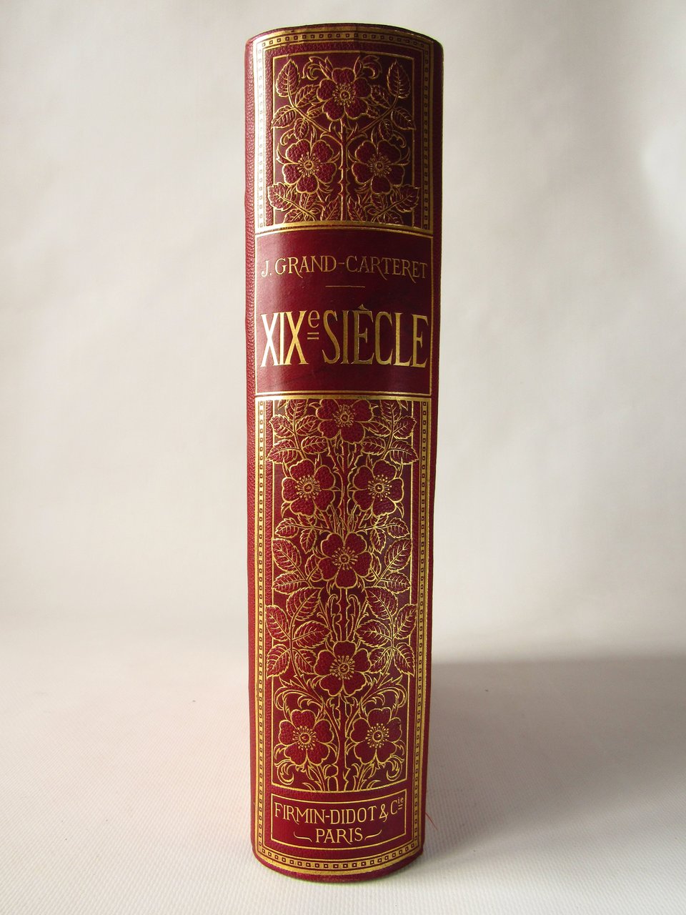 XIXe siècle. Classe - Moeurs - Usages. Costumes - Inventions