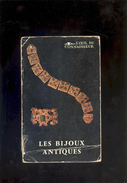 LES BIJOUX ANTIQUES